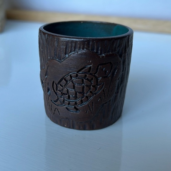 Mohawk Pottery Vase Geometric Design Turtle and Dove 1970s turquoise interior - Picture 2 of 9